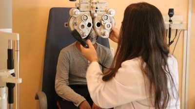 El CUV estudia la posible relación entre la salud visual de los menores y su entorno socioeconómico