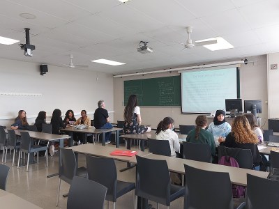 Chicas de Manresa han participado en las actividades del Día Intenacional de las Chicas TIC en la UPC Manresa